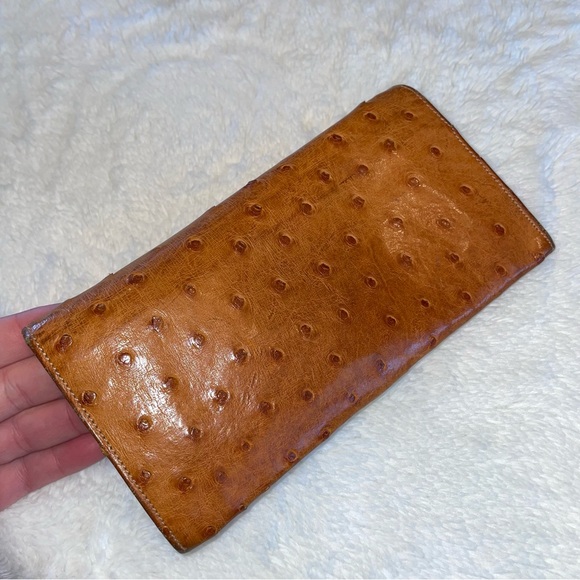 Vintage Salvatore Ferragamo Luxurious Ostrich Leather Wallet / Clutch - Picture 2 of 12